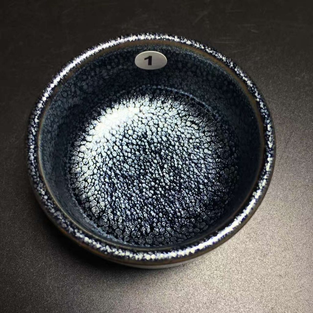 繆興洲，藍(lán)色經(jīng)典小油滴，口徑6.8高3.9