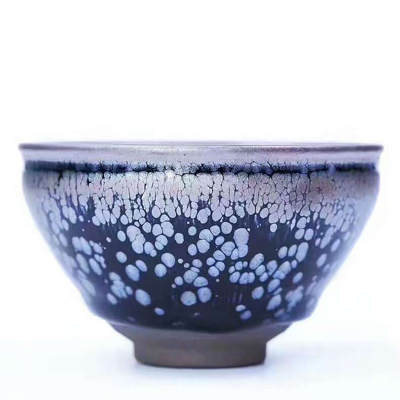 鄒云源老師8.3公分束口藍(lán)油滴生肖盞，中國傳統(tǒng)生肖配合中國傳統(tǒng)工藝。