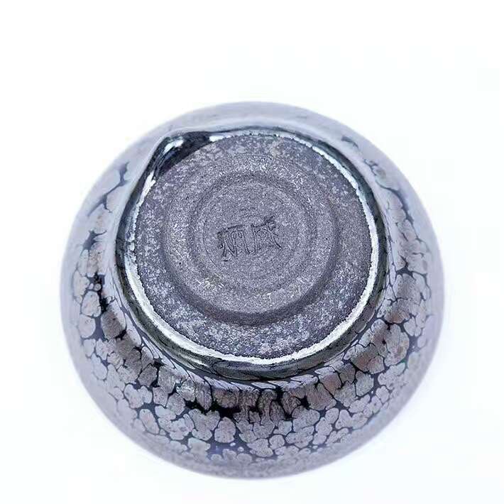 蔡炳盛8公分?jǐn)靠邡p鴣斑精品盞！黑釉銀斑，鷓鴣飽滿，優(yōu)雅，形象，掛釉非常經(jīng)典！