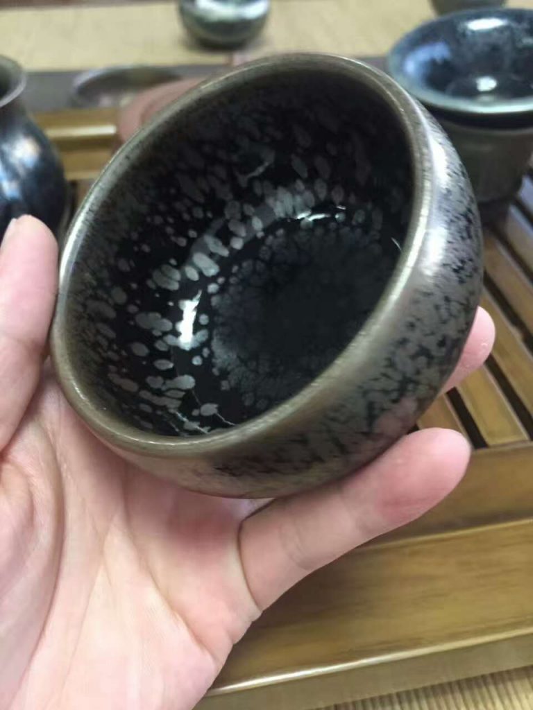 李勇7.6公分斂口黑釉油滴盞
