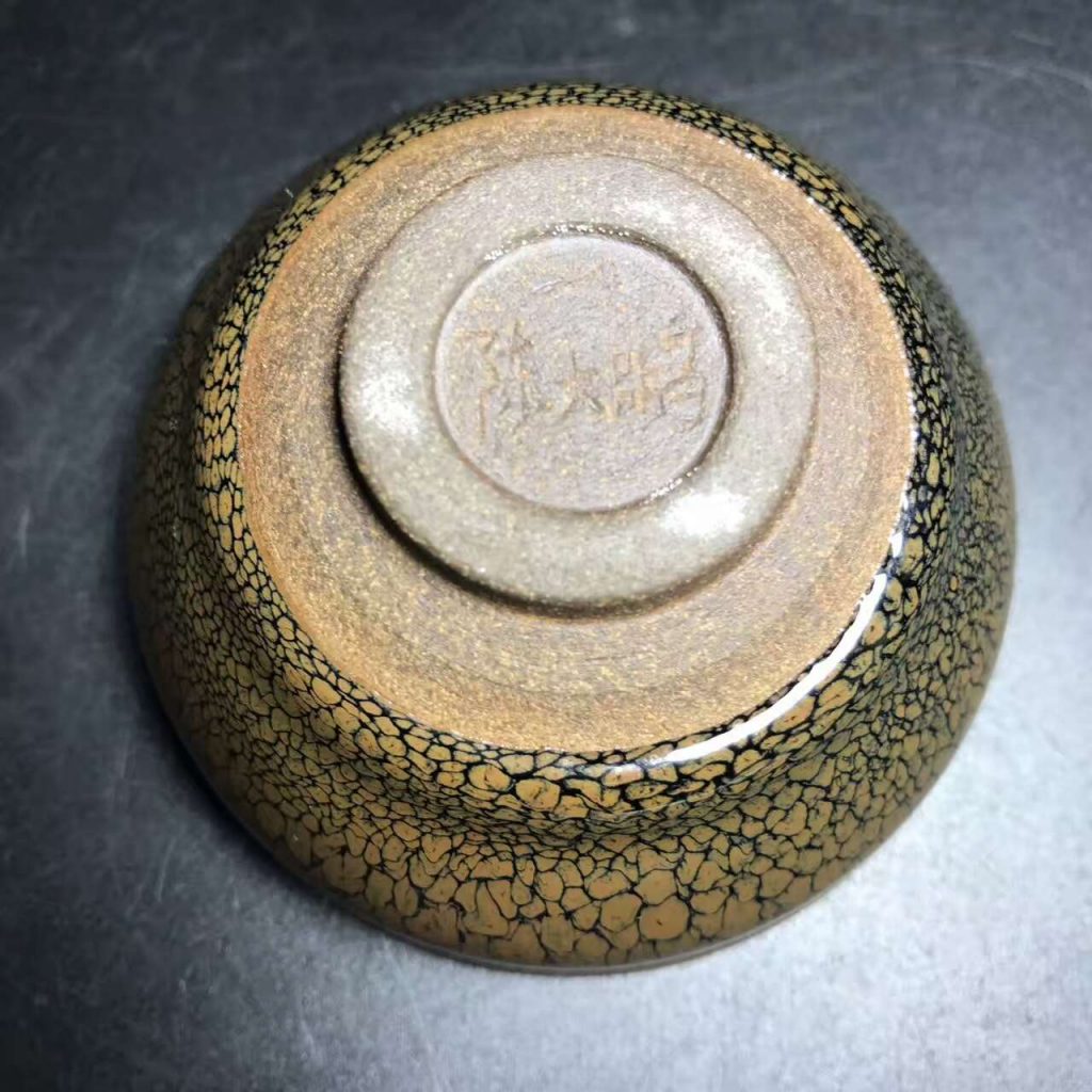 陳大鵬大師，精品黃鷓鴣，口徑8.5高4.8