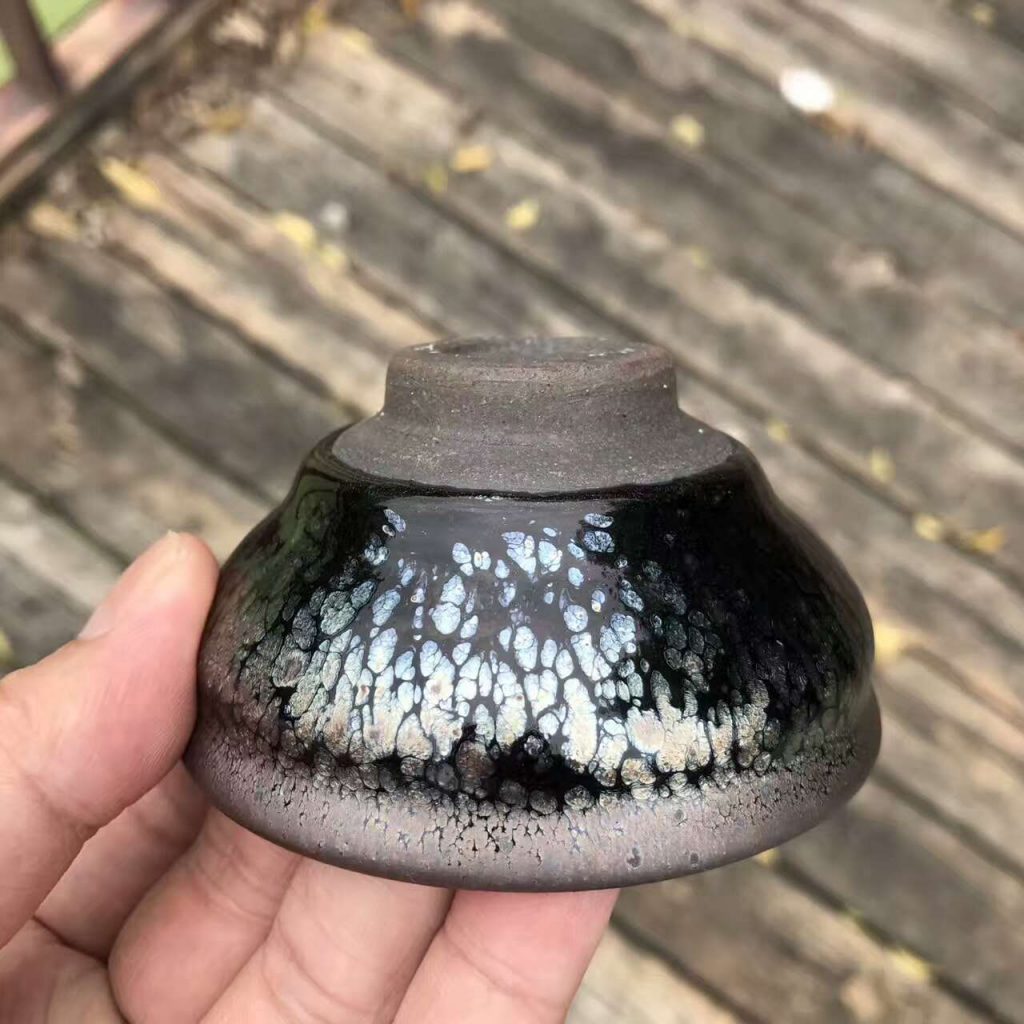 李達(dá)大師作品，口徑8.5高4.5，收藏級！