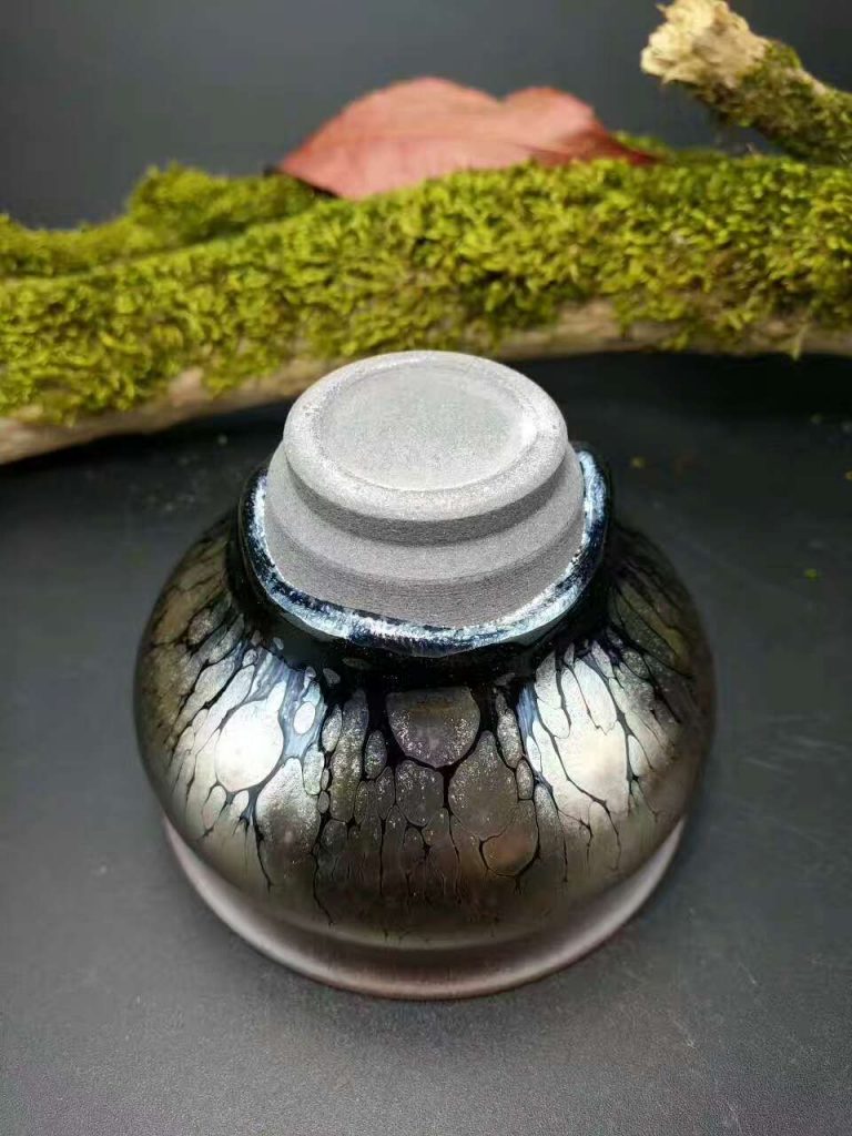 吳德興玉蘭杯：口7.6高5.7，油滴大而飽滿。