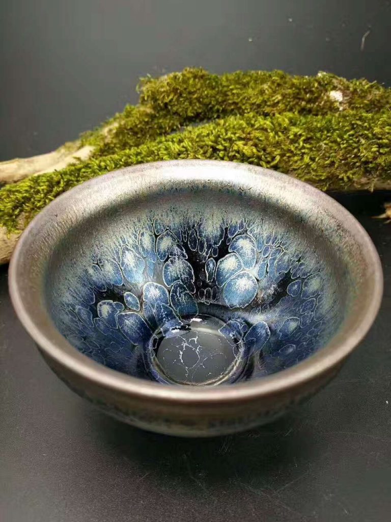 吳德興束口油滴盞：口8.6高6