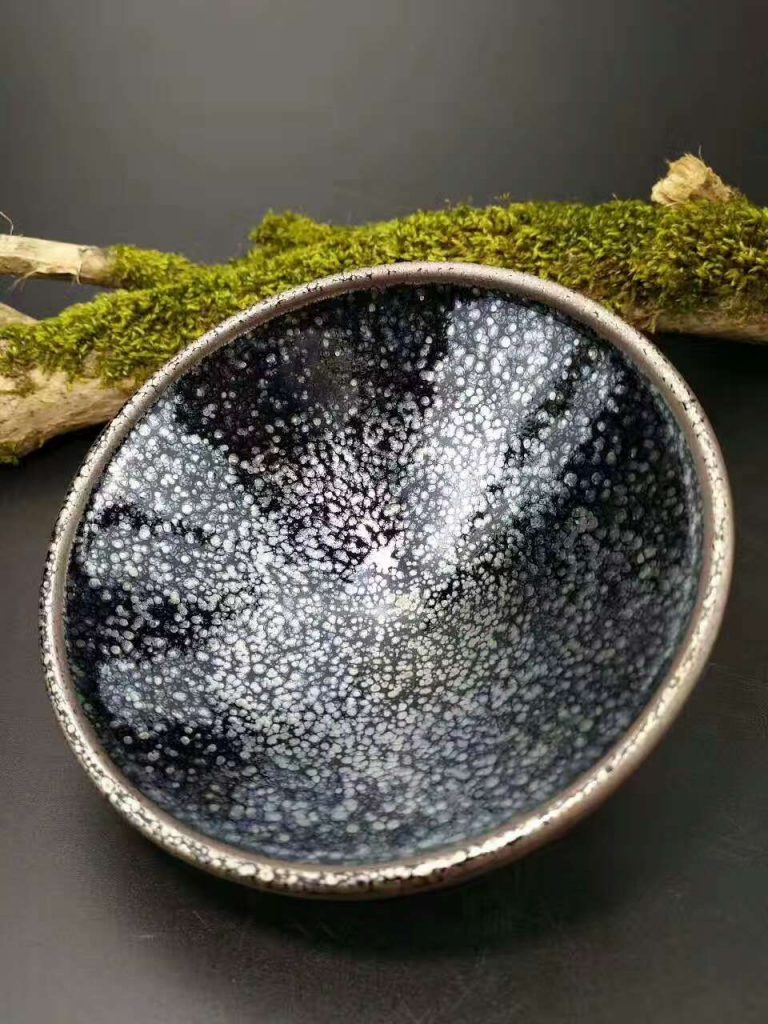 繆興洲斂口油滴盞：口10.8高4.5