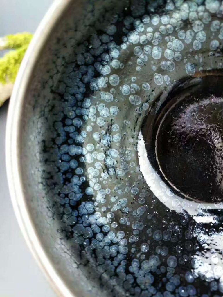 陳葉琦全包釉銀油滴斂口：口8高5.4