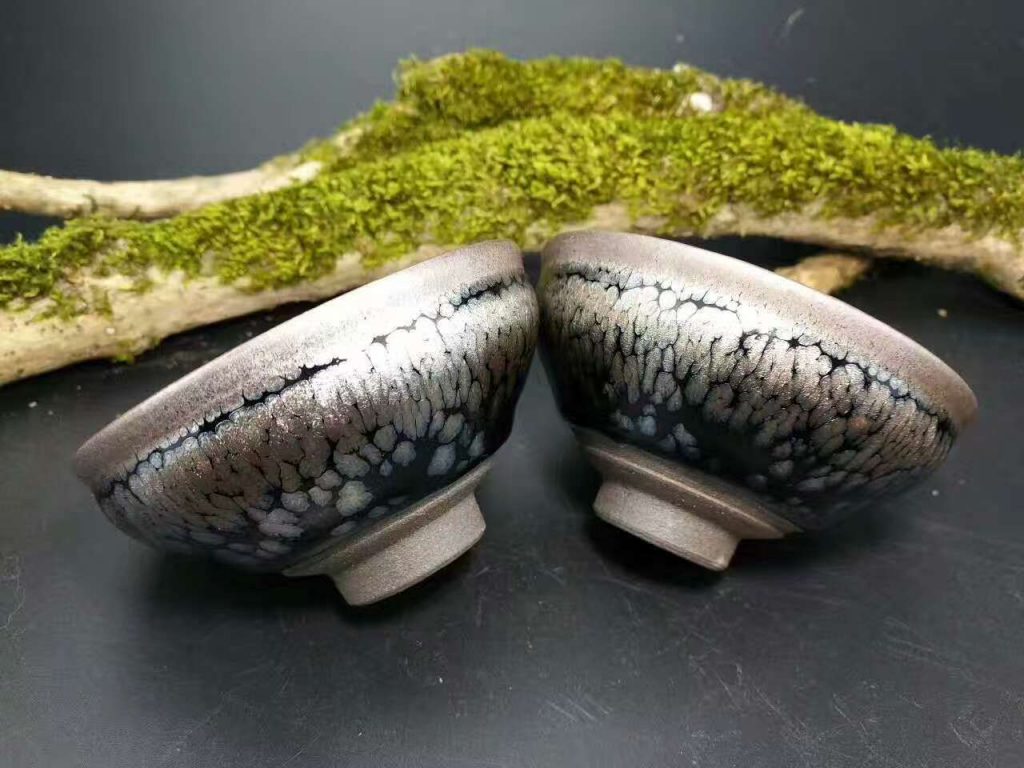 李昌海鷓鴣斑茶盞：口9高4.7