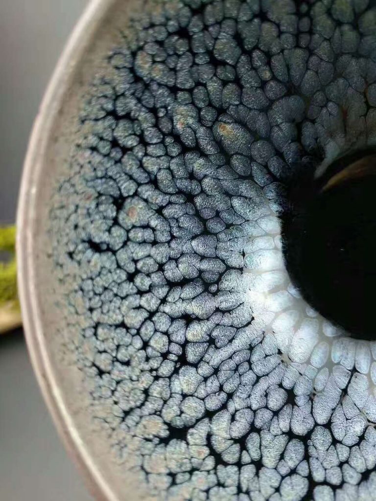 廖銘春雨：口8.5高5.3