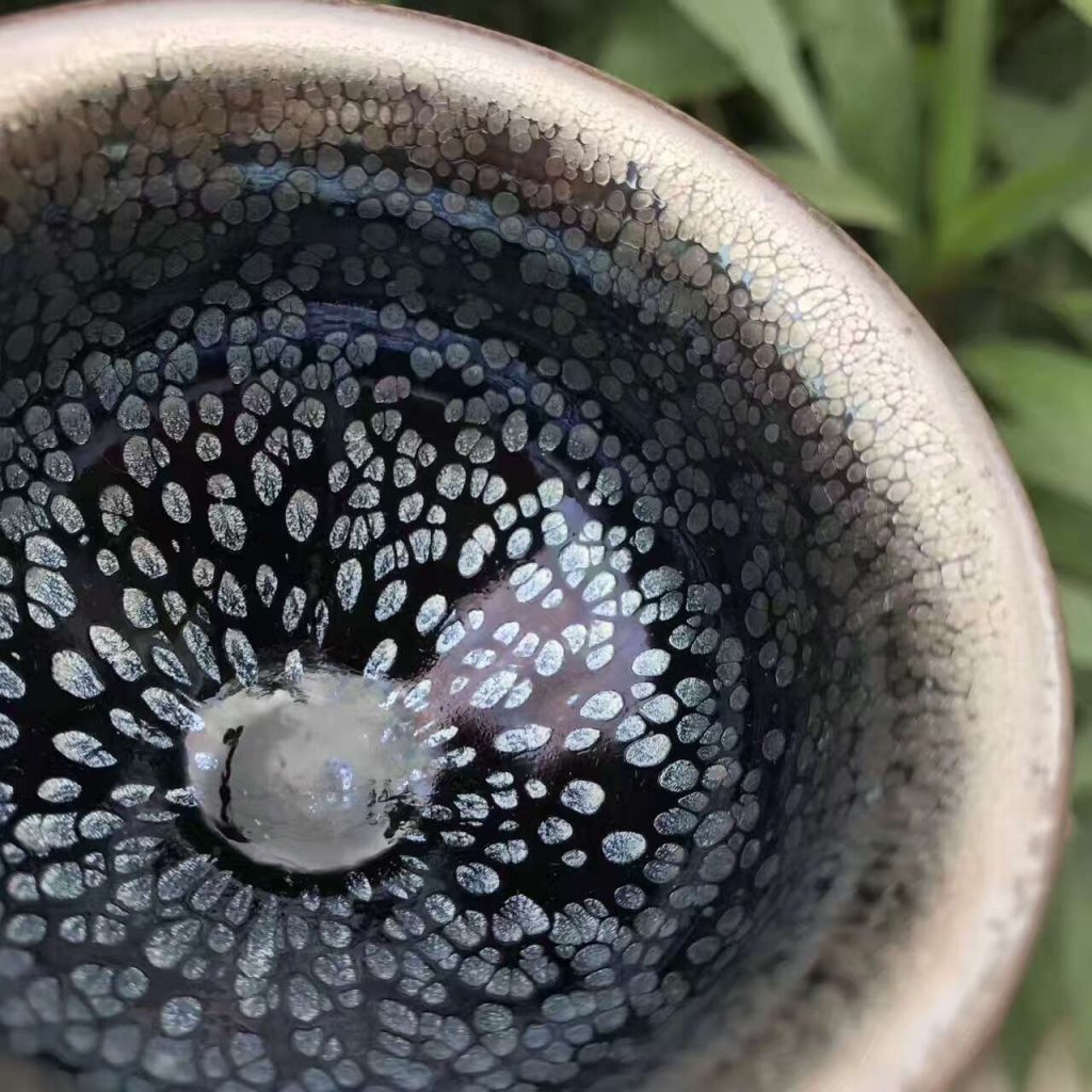 李光熙，清蓮，口徑7.5高5.5，藍(lán)色小油滴。