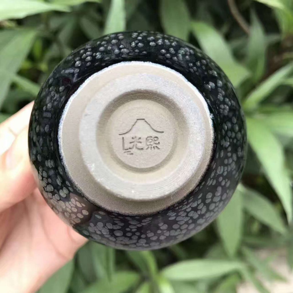 李光熙，清蓮，口徑7.5高5.5，藍(lán)色小油滴。