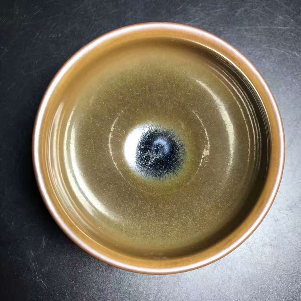 黃祥德，柴燒茶沫釉，口徑9高5.5