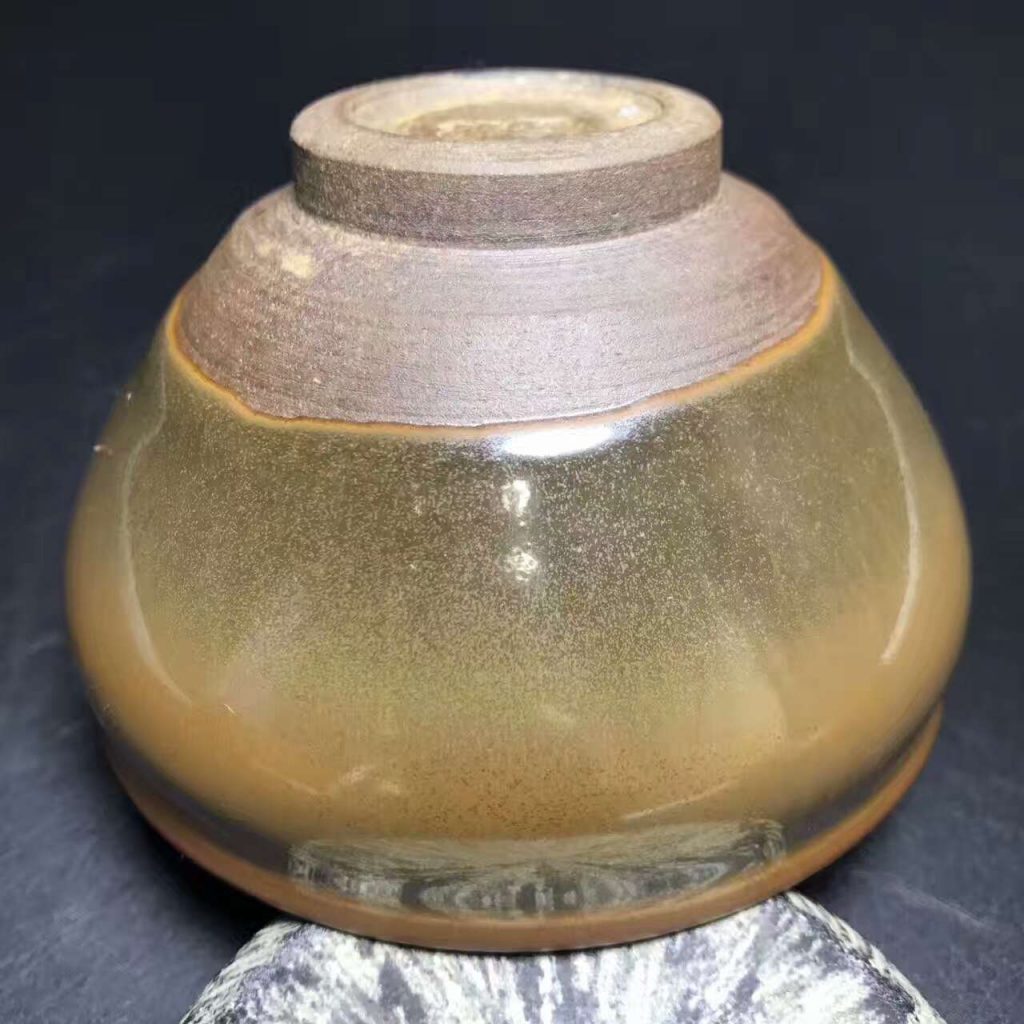 黃祥德，柴燒茶沫釉，口徑9高5.5