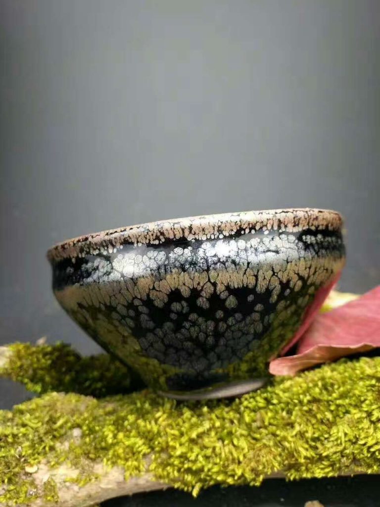 卓立旗銀油滴束口：口8.5高4.5，傳統(tǒng)工藝。