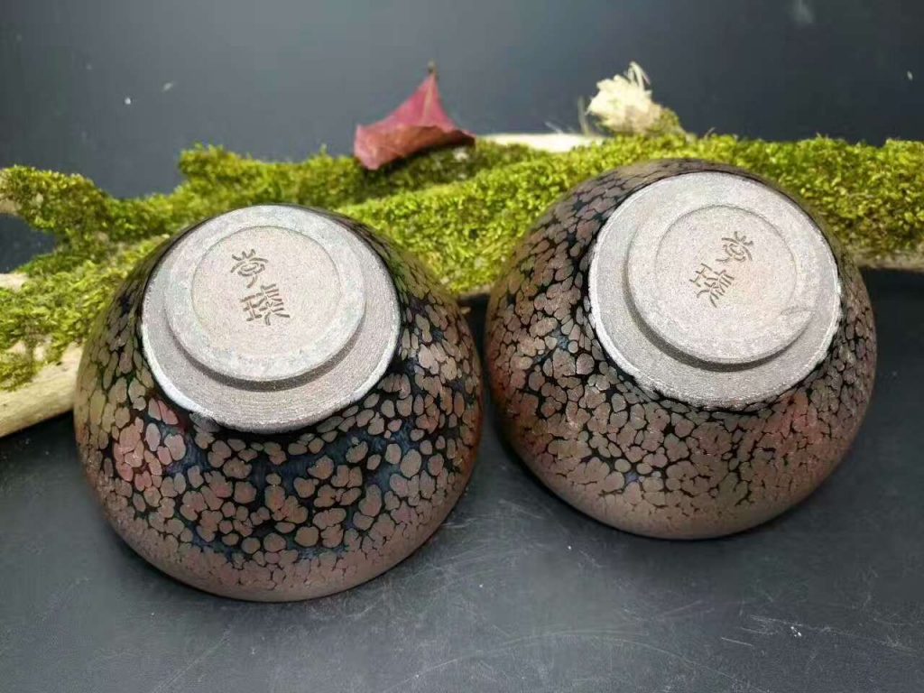 李盞紫金：口8.5高5