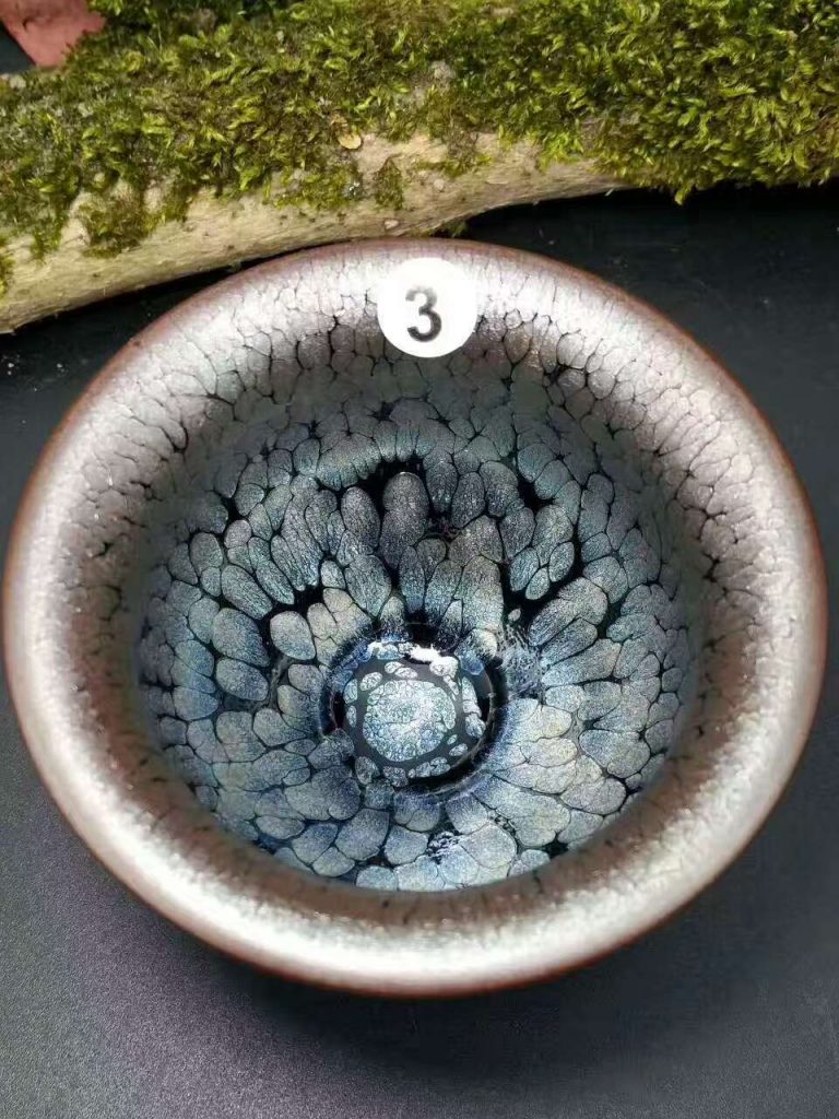 李光熙“傾城”系列：口7.5高6