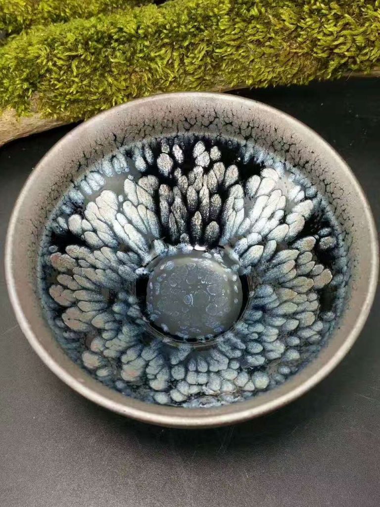 李昌海鷓鴣斑：口8.8高5