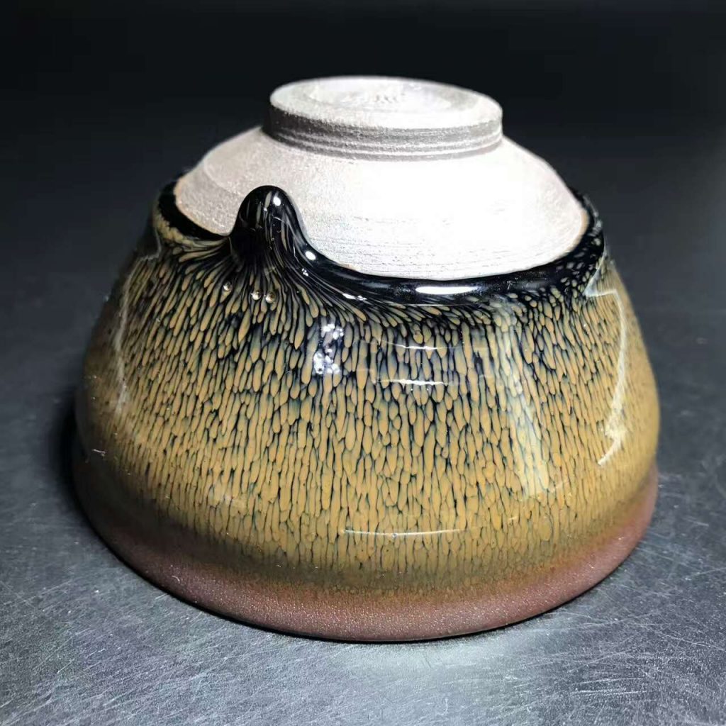 葉禮旺師傅，兔毫茶盞，口徑10高6，底部有釉淚