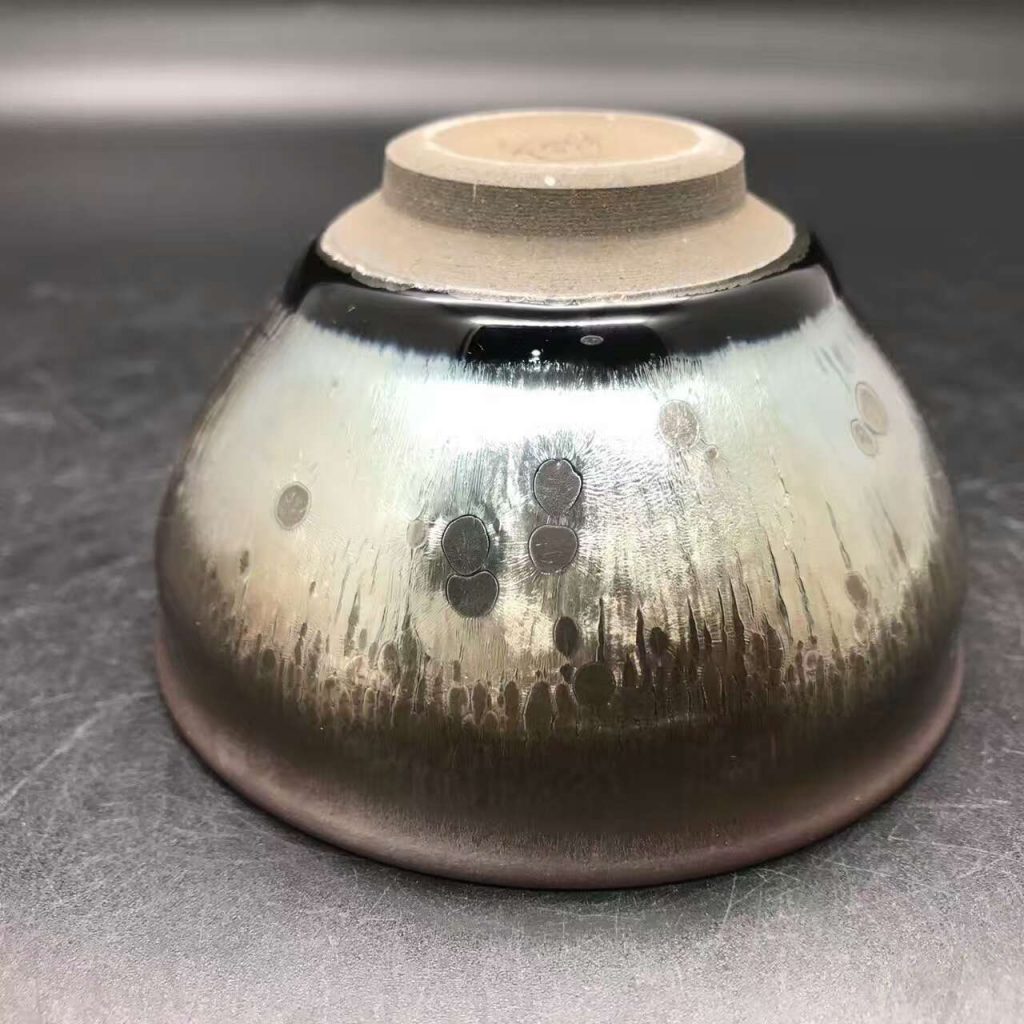 吳立主，窯變油滴，口徑9高5.3