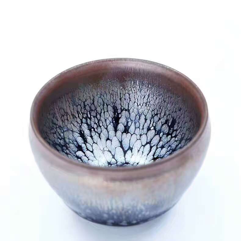 闕梅嬌老師8.8公分束口油滴盞，純手工，器型大氣厚重，斑紋金屬感強烈！