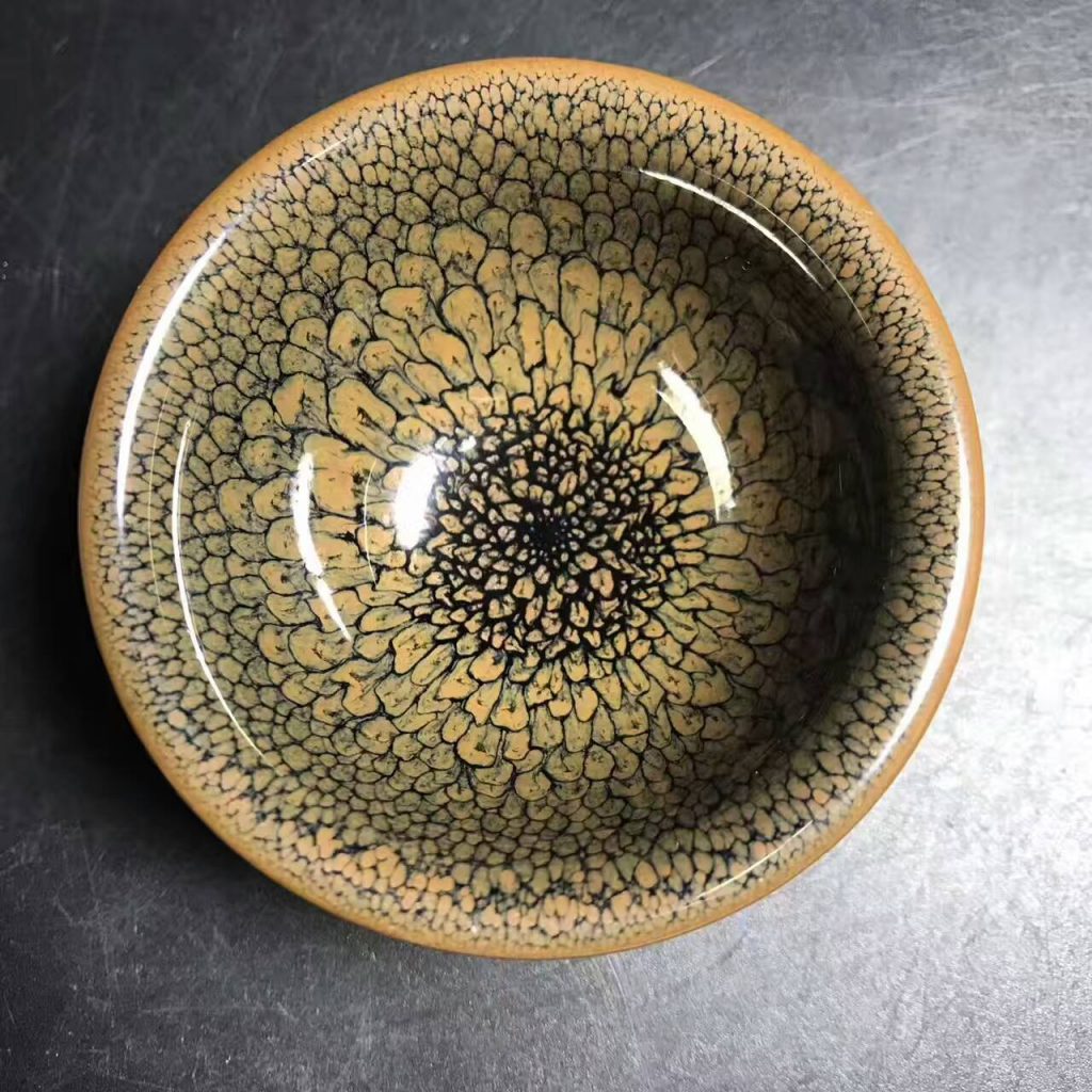 陳大鵬國家級大師，口徑6.8高3.8