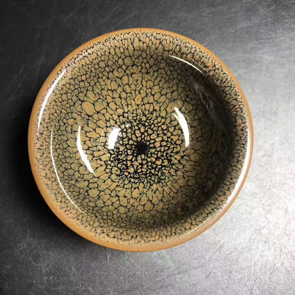 陳大鵬國家級大師，口徑6.8高3.8