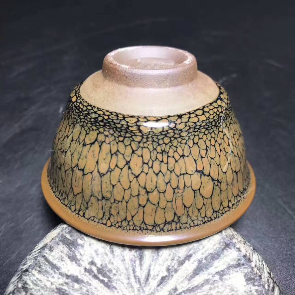 陳大鵬國家級大師，口徑6.8高3.8