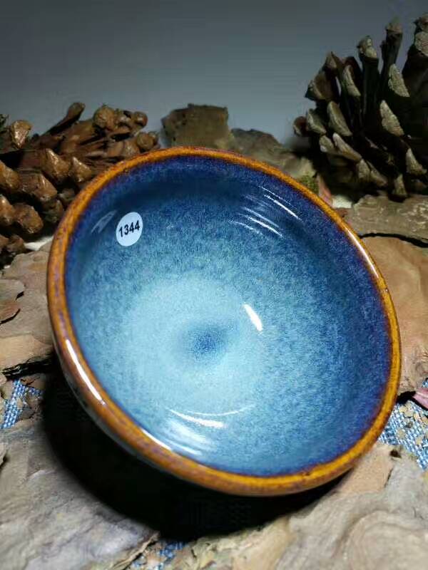 孫建興烏金回藍(lán)釉：9*5