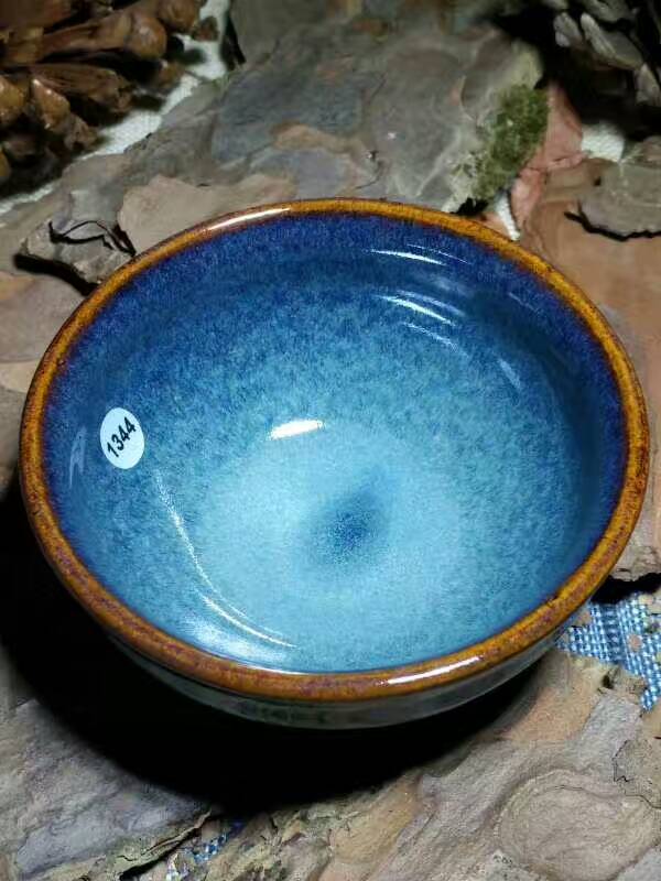 孫建興烏金回藍(lán)釉：9*5