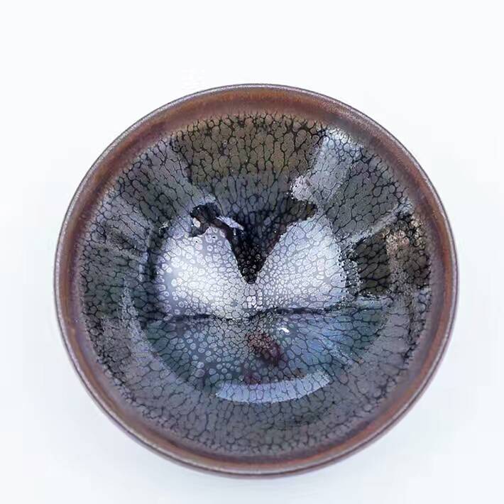 孫福昆9公分油滴盞，器型古樸。