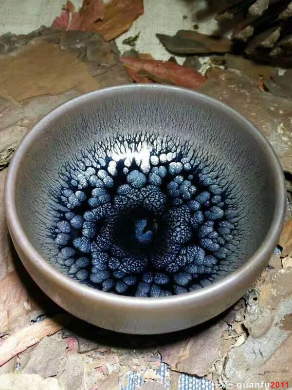 蔡炳盛油滴束口：8.7*5