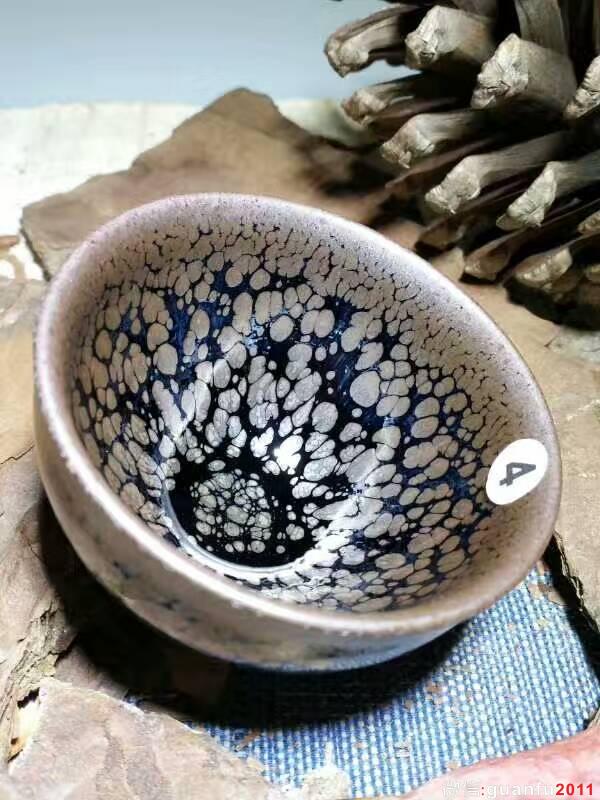 蔡炳盛油滴小盞：口7高4.5