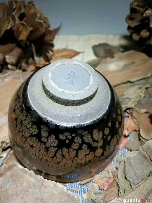 謝松青“春盞”：9*5.5