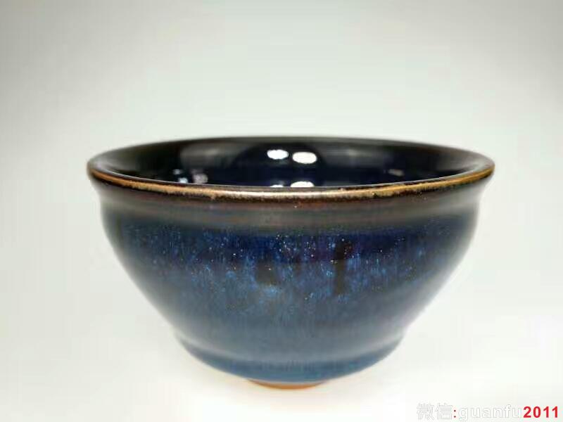 孫建興烏金回藍(lán)釉：口9高5.5