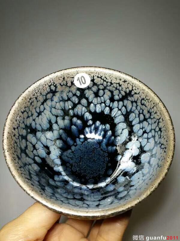 蔡炳盛油滴束口：口8.5高5.3，晶透藍(lán)油滴。