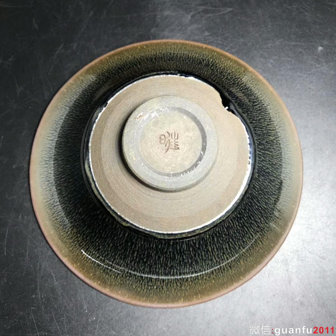 葉禮旺 青毫撇口大盞：口徑15.5*5.8