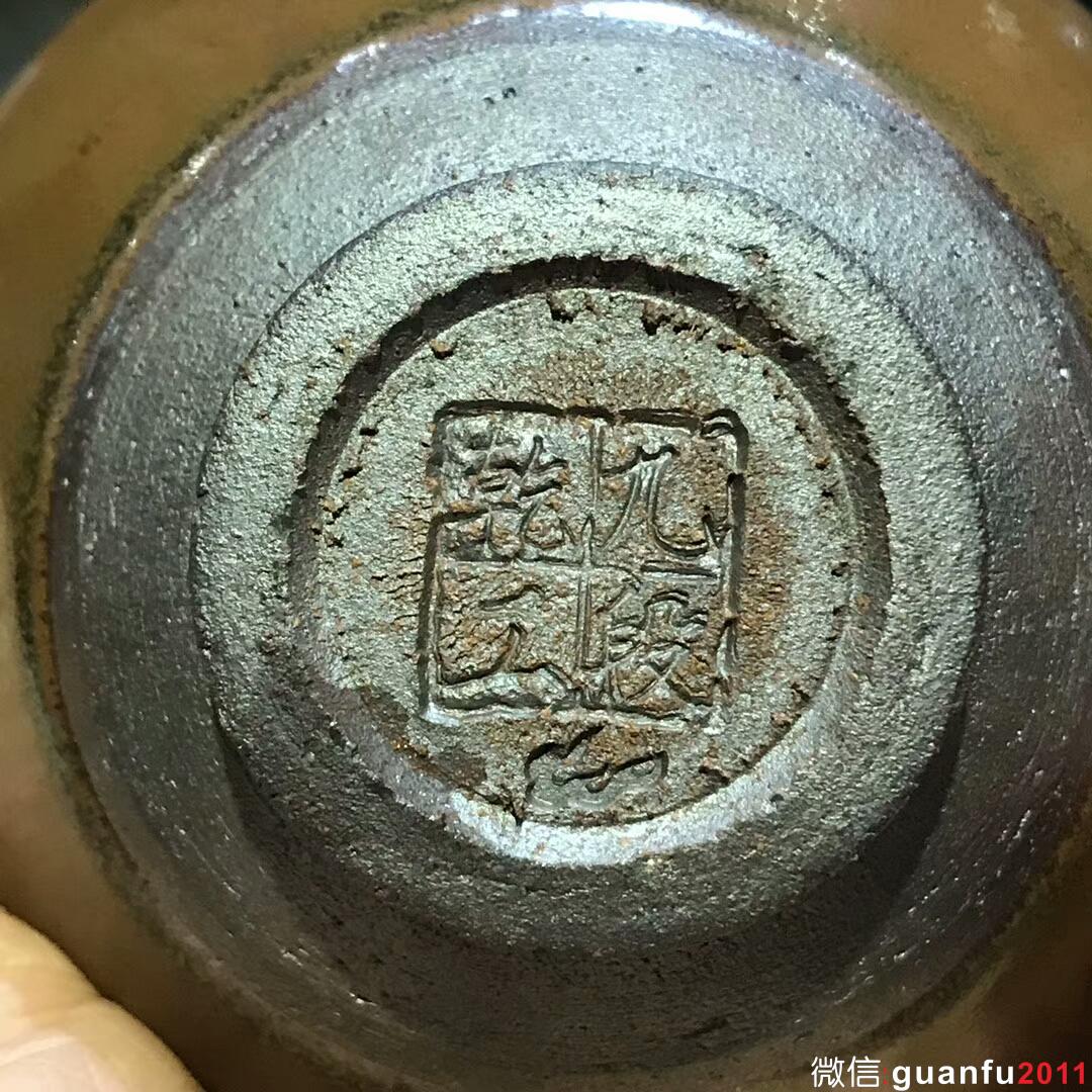 吳興乾師傅 九段乾工 柴燒建窯作品：口徑8.8*5.5