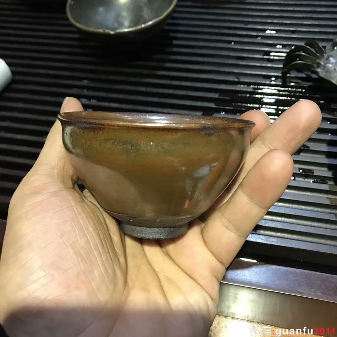 吳興乾師傅 九段乾工 柴燒建窯作品：口徑8.8*5.5