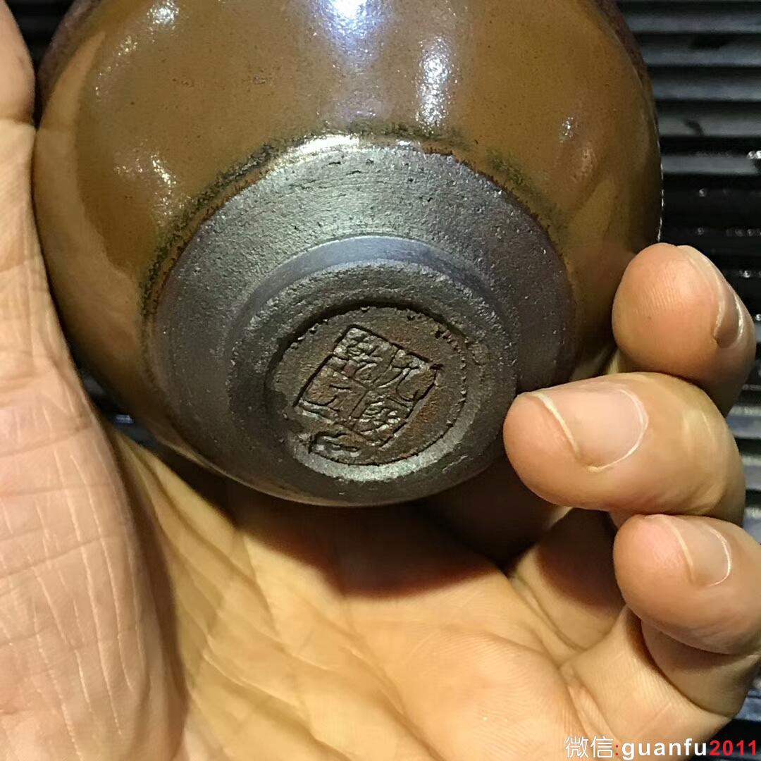 吳興乾師傅 九段乾工 柴燒建窯作品：口徑8.8*5.5