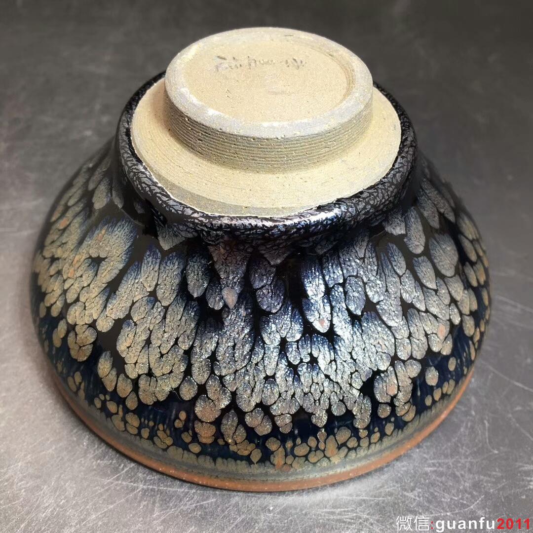 李盞柜 牡丹花開大油滴：口徑9.5*4.3