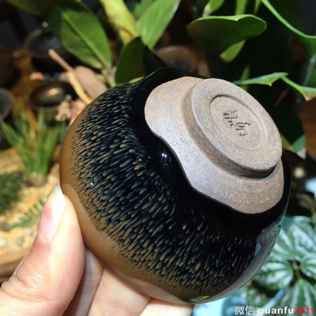 葉禮旺 斂口兔毫盞：口徑8*4 帶釉淚