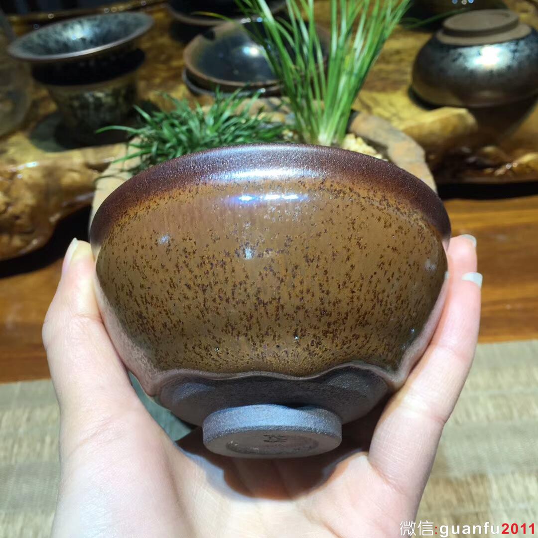 葉禮旺老師 龍窯柴燒 柿紅釉 束口盞：口徑10*5.5