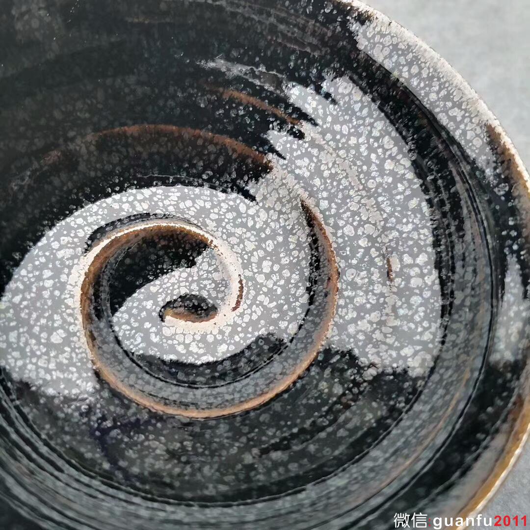 張中欽老師作品 繁星：口徑9.8*4.6