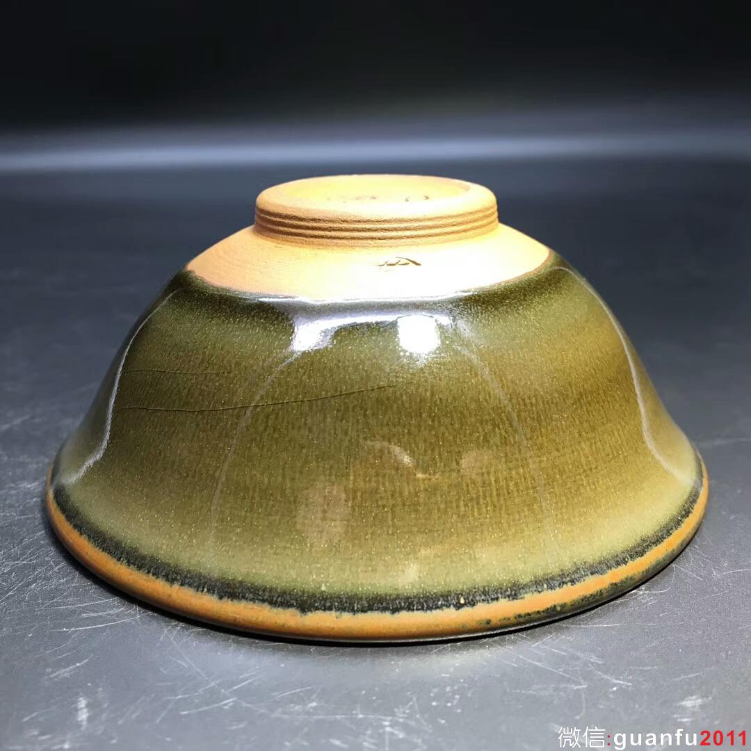 葉鑌師傅 冰裂紋茶沫釉：口徑10.7*5.6