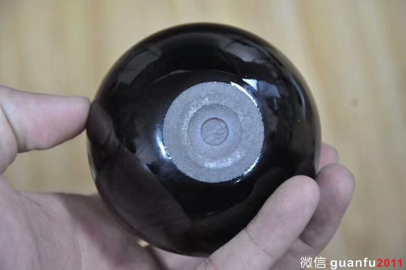 張中欽老師 “涅槃”烏金釉：內(nèi)徑7.0 外徑7.5 高4.5