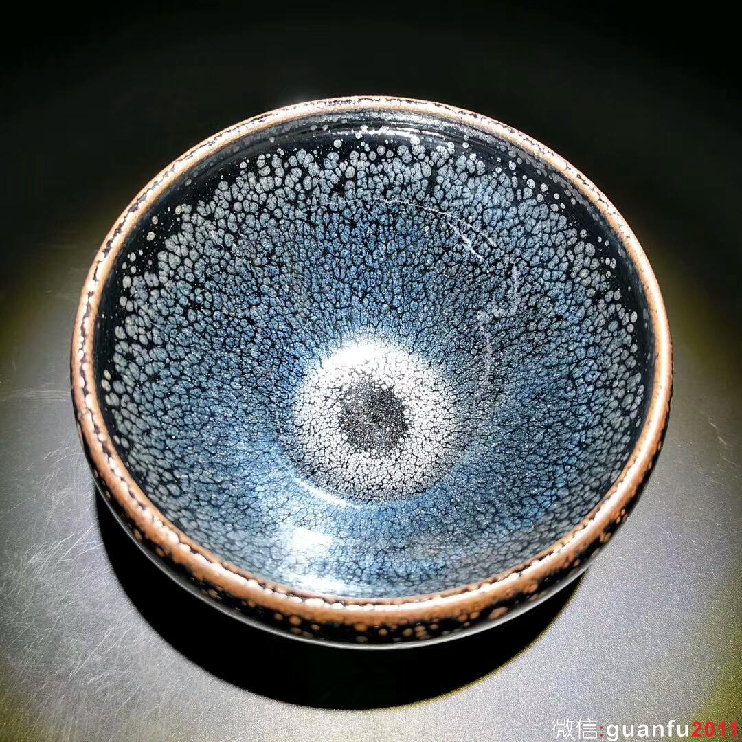 陳春華師傅 黑底銀斑：口徑8.8肚大9.5高5.5