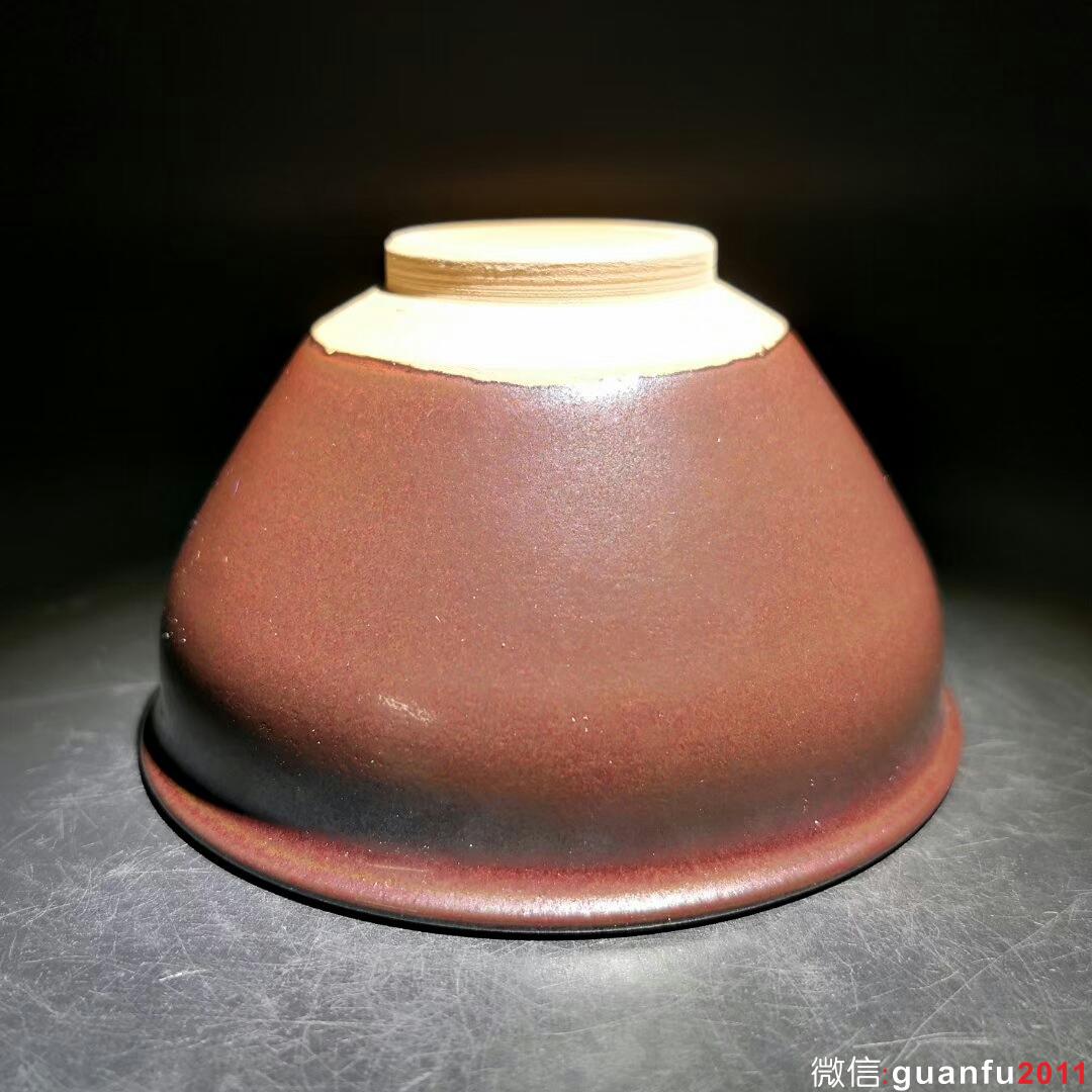 孫莉 柿紅木葉盞：口徑9.2*5.3