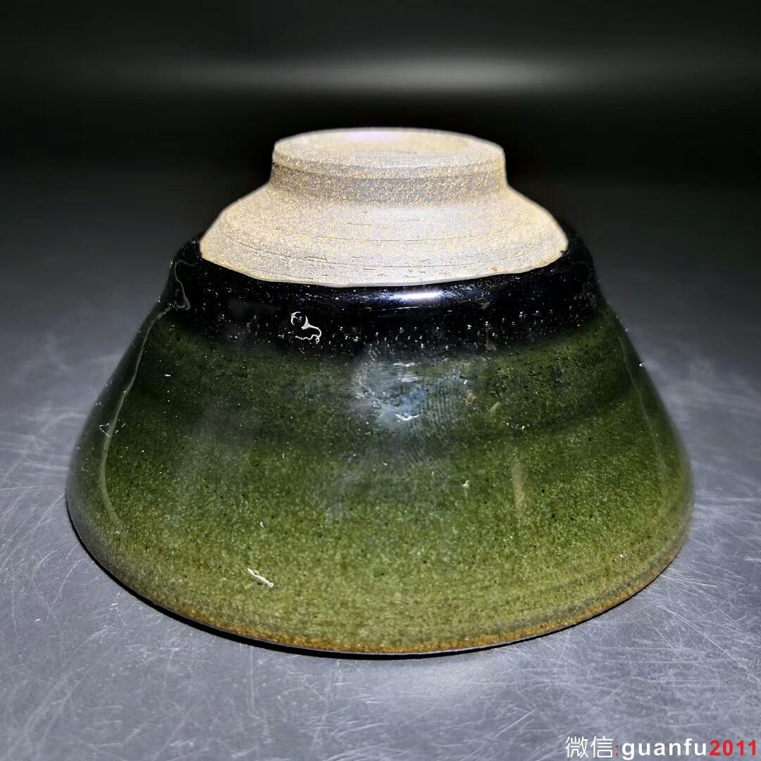 張中欽老師作品：口徑10.2*5.2