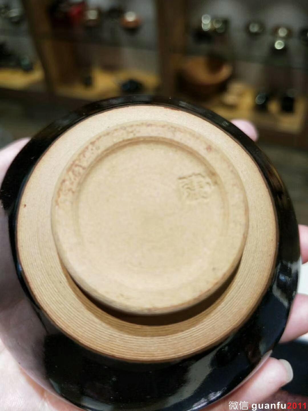 孫建興 烏金回藍(lán)釉：口徑9.2*5