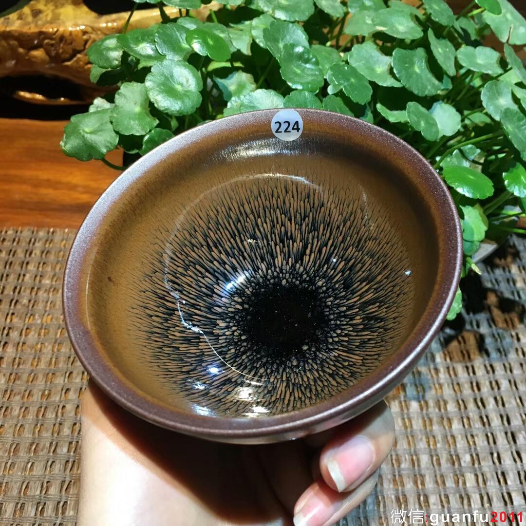 葉禮旺老師 金兔毫束口盞：口徑10.5*6