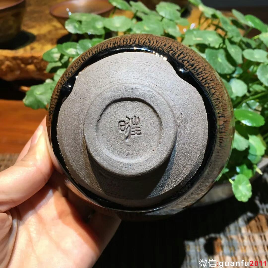 葉禮旺老師 金兔毫束口盞：口徑10.5*6